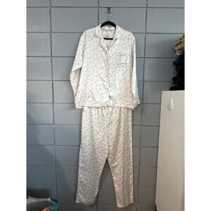 Vintage Aria Satin Floral Pajama Set in Ditsy Floral size M